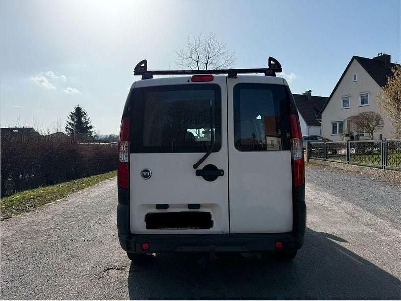 Gebraucht Fiat Doblò 101 PS (74 kW) 2007 Weiß Van / Kleinbus