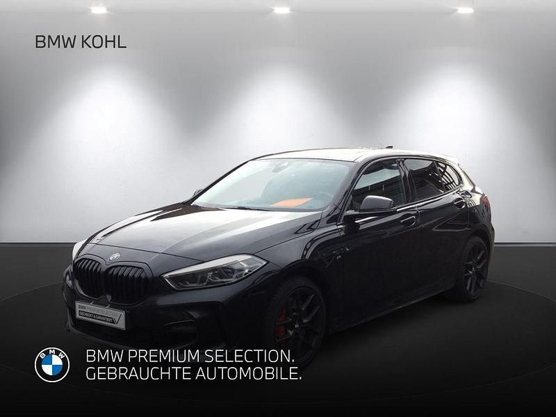 Gebraucht BMW 120 M Sport 192 PS (141 kW) 2022 Schwarz Kleinwagen