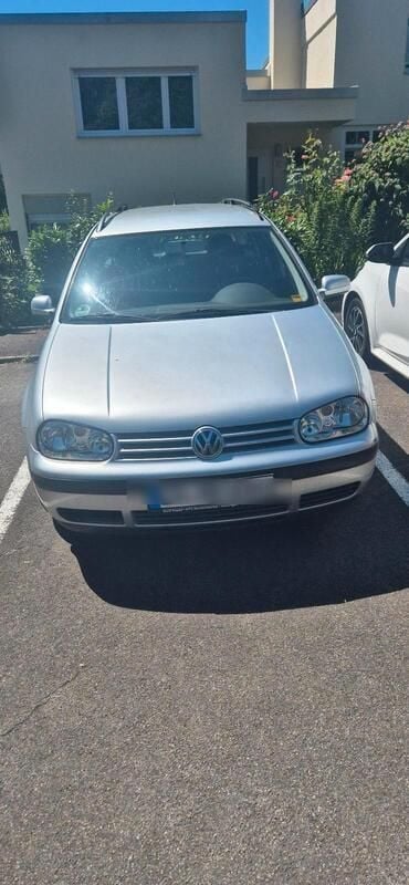Silber Gebraucht 2000 VW Golf IV Kombi | 700 € (Superpreis) - Bild 1/4