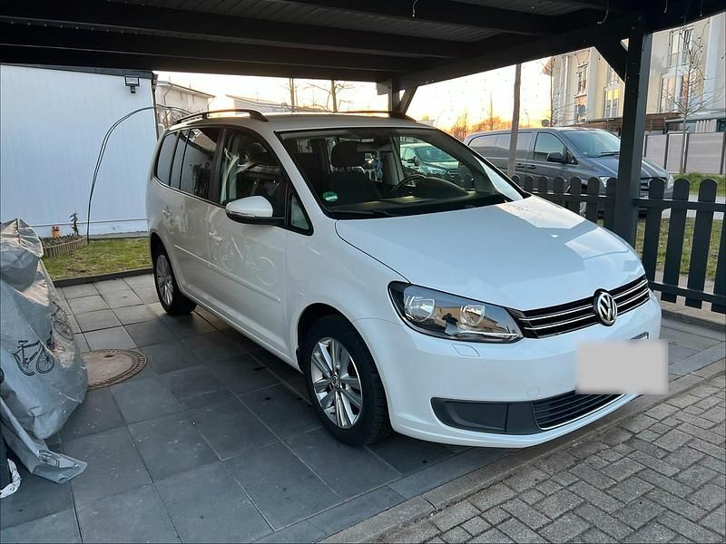 Gebraucht VW Touran 105 PS (77 kW) 2015 Weiß Van / Kleinbus