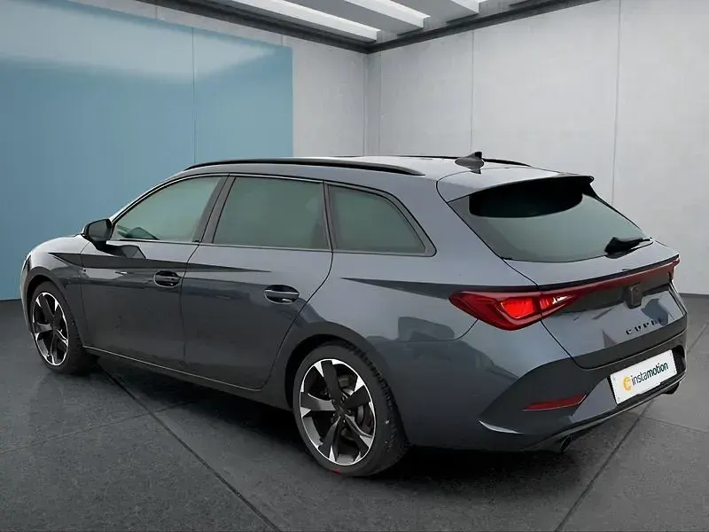 Gebraucht Cupra Leon VZ 245 PS (180 kW) 2023 Grau Kleinwagen