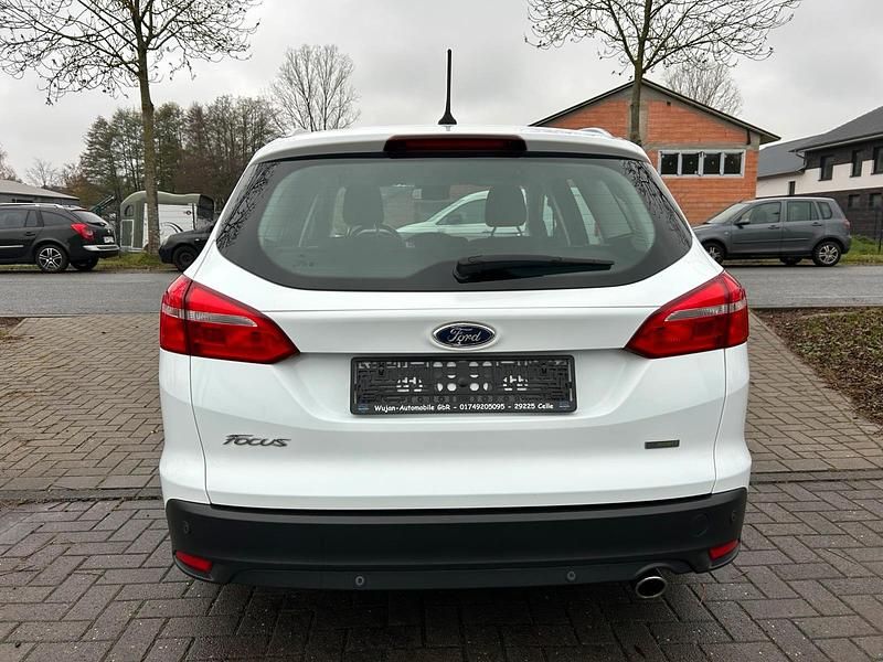 Gebraucht Ford Focus Cool & Connect 150 PS (110 kW) 2017 Weiß Kombi