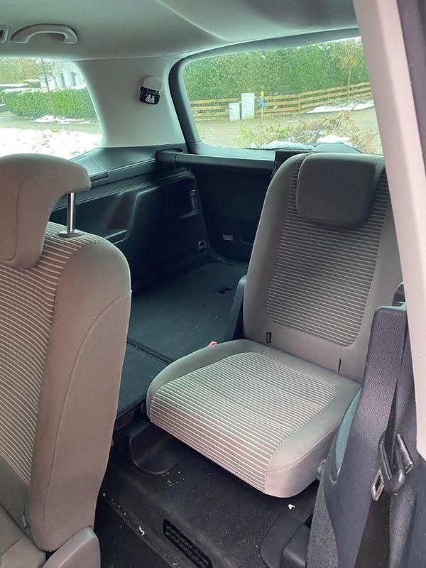 Gebraucht Seat Alhambra Reference 150 PS (110 kW) 2014 Blau Van / Kleinbus