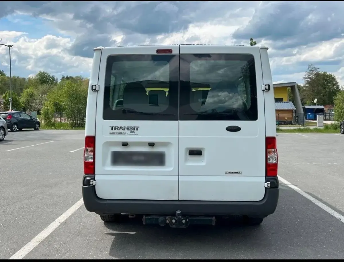 Używany Ford Transit 116 KM (85 kW) 2010 Biały Minivan