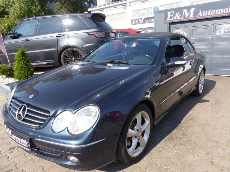 Schwarz Gebraucht 2004 Mercedes CLK200 Avantgarde Cabrio | 4.680 € (Fairer Preis) - Bild 1/4