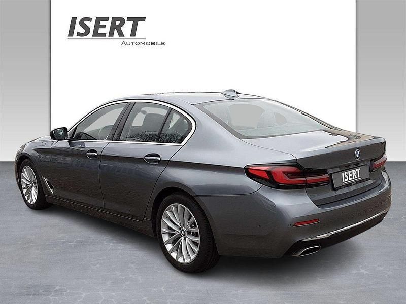 Gebraucht BMW 530 Luxury Line 286 PS (210 kW) 2022 Blau Limousine