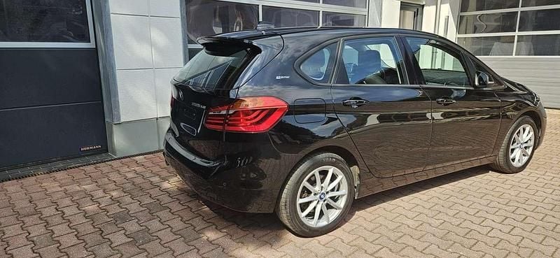 Gebraucht BMW 225 iPerformance 136 PS (100 kW) 2019 Schwarz Kombi