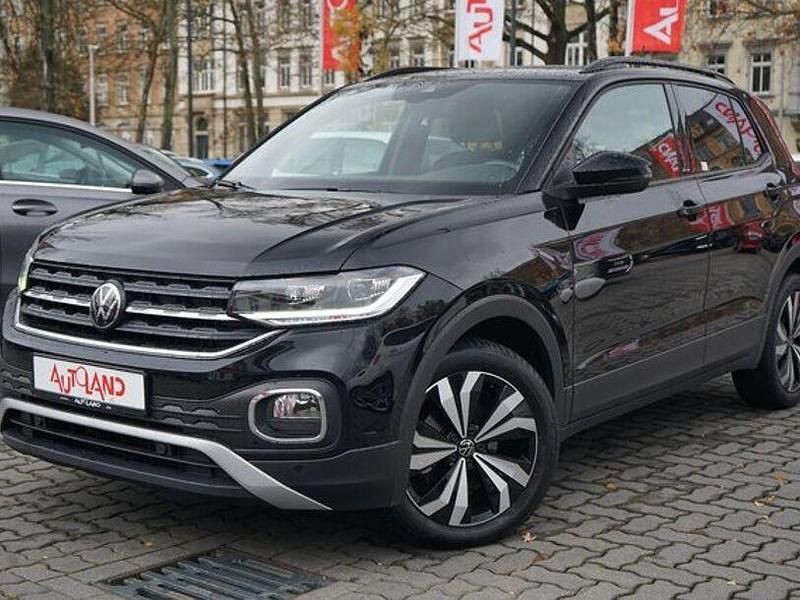 Gebraucht VW T-Cross Active 95 PS (69 kW) 2022 Deep black perleffekt (metallic) SUV