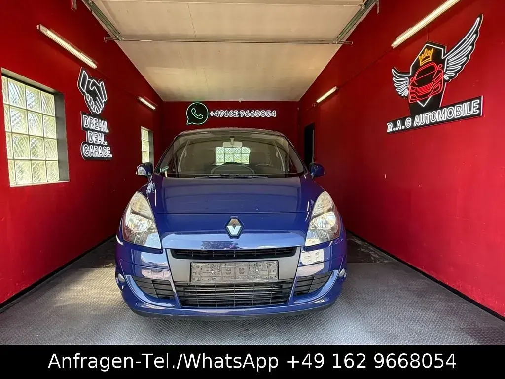 Gebraucht Renault Scénic III Expression 106 PS (77 kW) 2010 Blau Van / Kleinbus