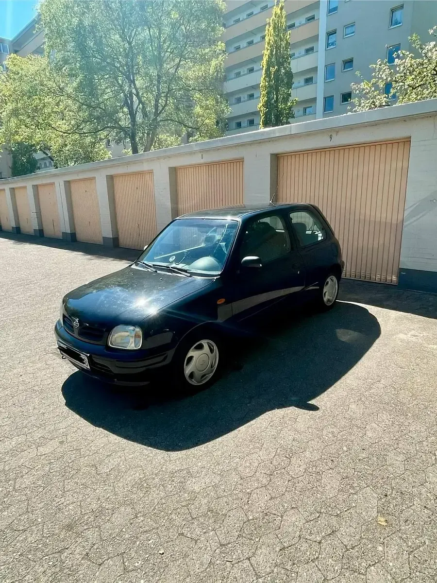Usata Nissan Micra 54 CV (39 kW) 2000 Nero Utilitaria