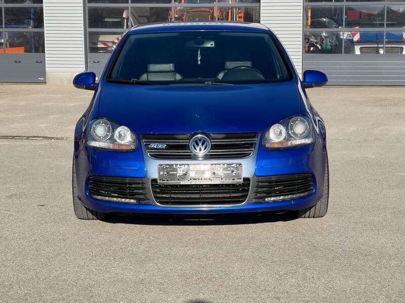 Blau Gebraucht 2006 VW Golf V R Limousine | 15.900 € - Bild 1/4