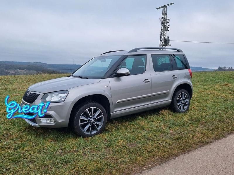 Gebraucht Skoda Yeti Drive 150 PS (110 kW) 2017 Beige SUV