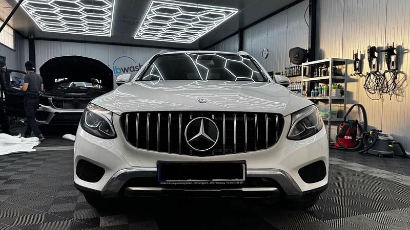 Gebraucht Mercedes GLC250 211 PS (155 kW) 2016 Weiß SUV