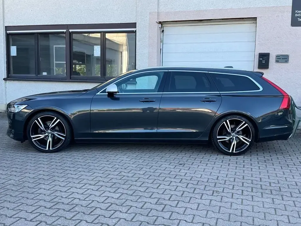Gebraucht Volvo V90 R-Design 150 PS (110 kW) 2017 Grau Kombi
