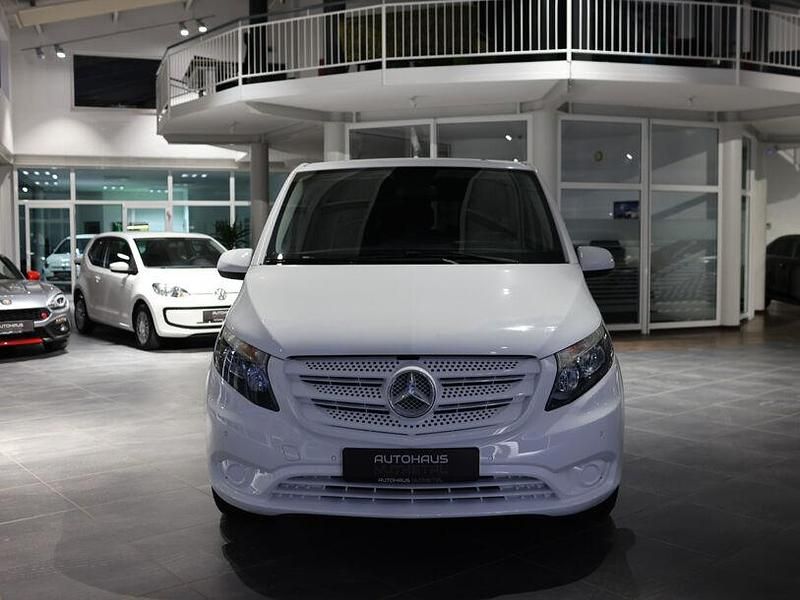Gebraucht Mercedes Vito Edition 163 PS (119 kW) 2019 Arktikweiã Van