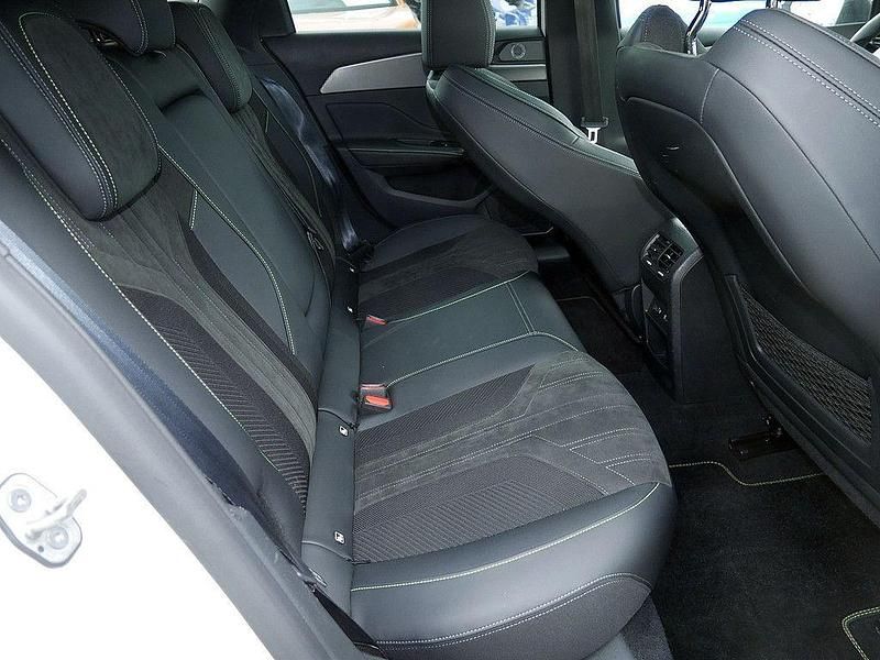 Gebraucht Peugeot 308 SW GT 131 PS (96 kW) 2022 Weiß Kombi