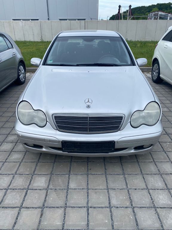 Gebraucht Mercedes 200 129 PS (94 kW) 2003 Grau Limousine