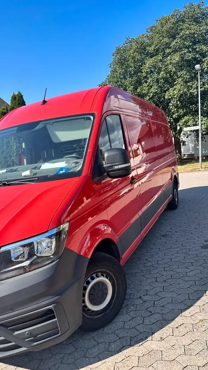 Gebraucht VW Crafter 102 PS (75 kW) 2019 Rot Van