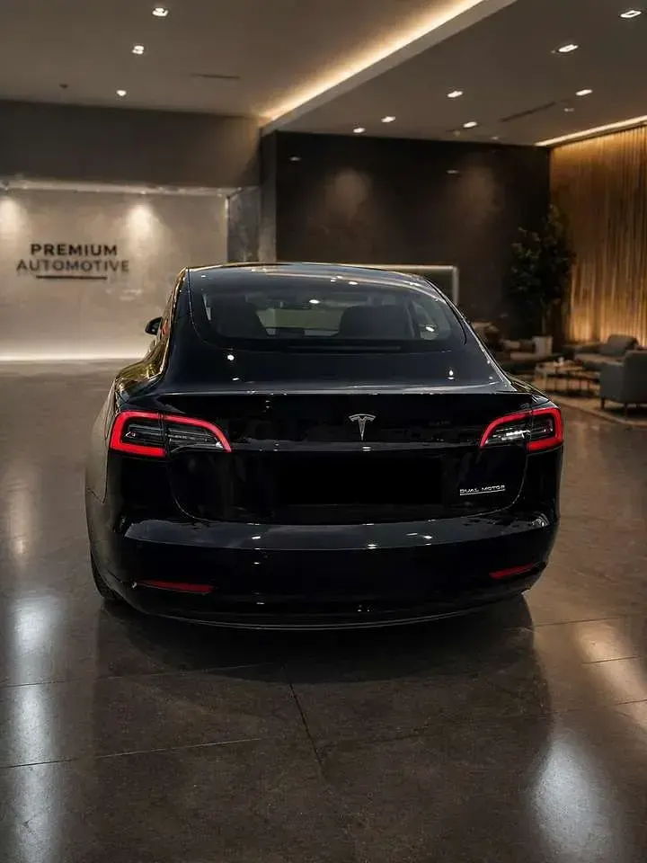 Second-hand Tesla Model 3 Performance 378 kW (515 CP) 2021 Negru Berlinǎ