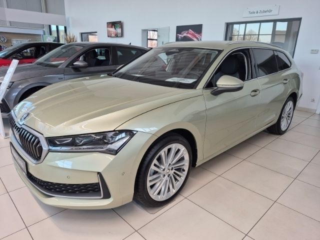 Gelb Neu 2024 Skoda Superb Selection Kombi | 39.970 € (Fairer Preis) - Bild 1/4