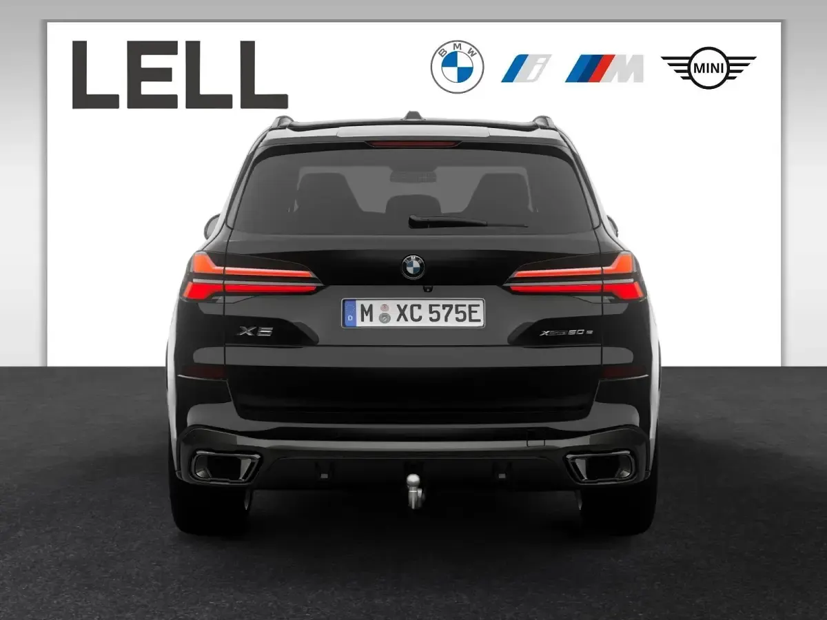 Neu BMW X5 M Sport 489 PS (359 kW) 2026 Saphirschwarz SUV