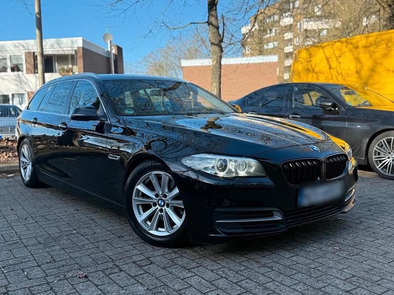 Gebraucht BMW 520 190 PS (139 kW) 2015 Schwarz Kombi