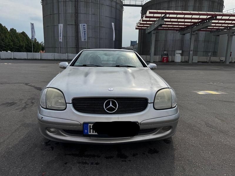 Silber Gebraucht 2001 Mercedes SLK200 Cabrio | 3.499 € (Fairer Preis) - Bild 1/4