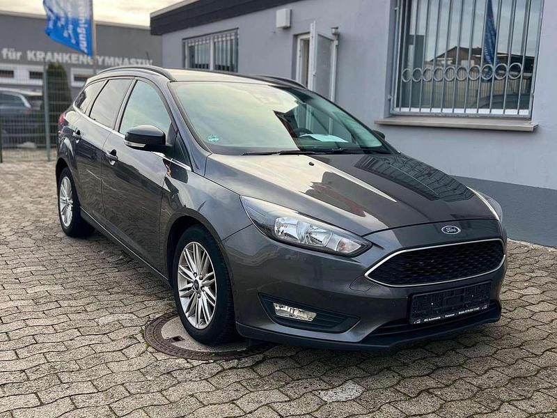 Gebraucht Ford Focus 120 PS (88 kW) 2018 Magneticgrau (metallic) Kombi