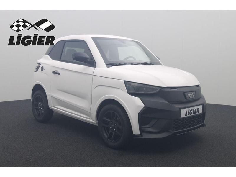 Neu Ligier JS50 2026 Weiß Kleinwagen