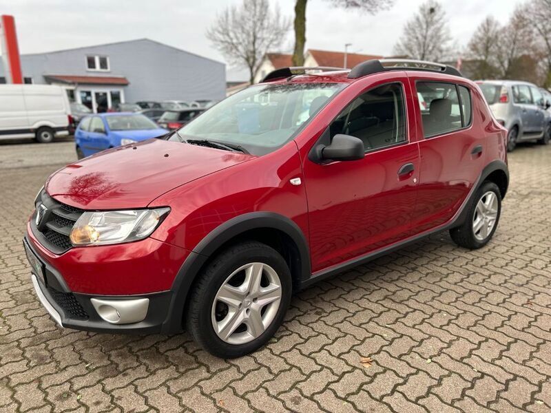 Rot Gebraucht 2014 Dacia Sandero Stepway Ambiance Kleinwagen | 7.480 € (Fairer Preis) - Bild 1/4