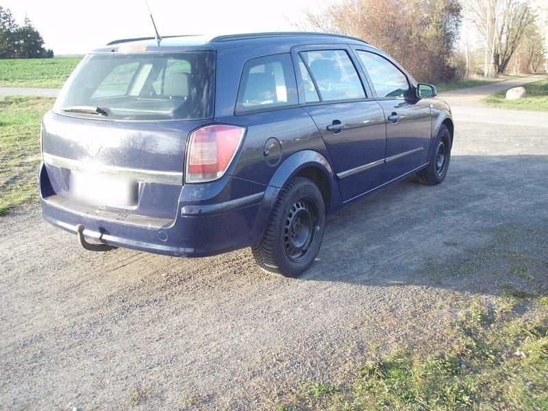 Gebraucht Opel Astra 90 PS (66 kW) 2007 Blau Kombi