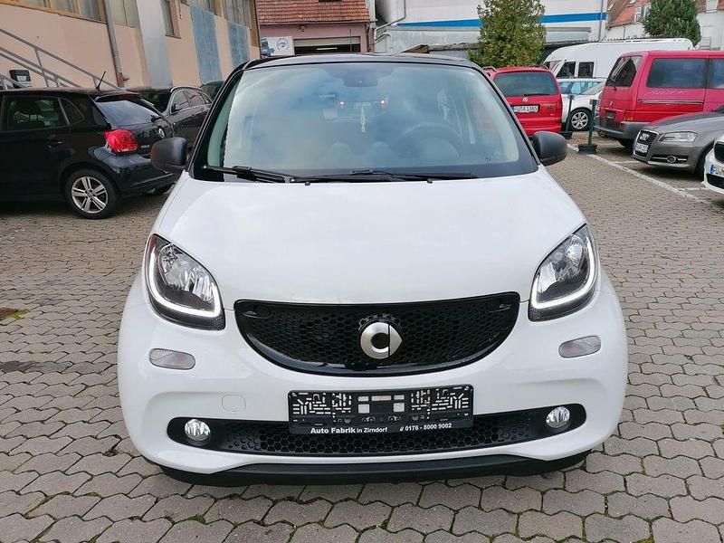 Schwarz Gebraucht 2018 Smart ForFour Kleinwagen | 11.950 € (Fairer Preis) - Bild 1/4