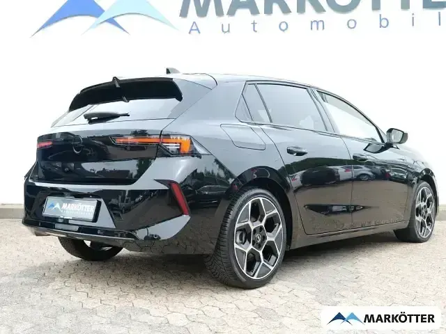 Gebraucht Opel Astra 131 PS (96 kW) 2024 Schwarz Kleinwagen