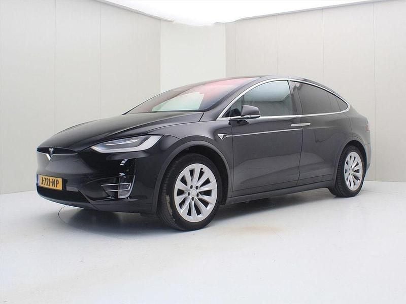 Schwarz Gebraucht 2020 Tesla Model X SUV | 45.900 € (Etwas zu teuer) - Bild 1/4