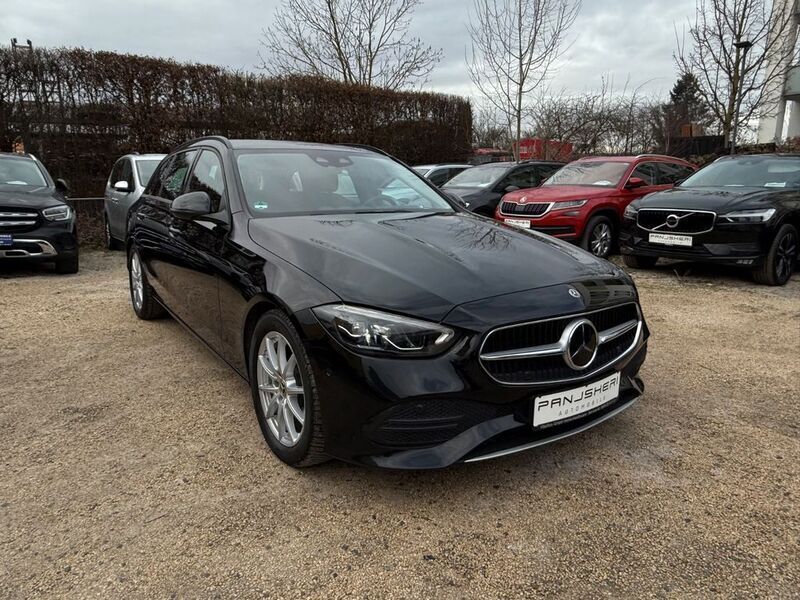 Ung. schwarz unilack Gebraucht 2022 Mercedes C200 Kombi | 23.499 € (Guter Preis) - Bild 1/4