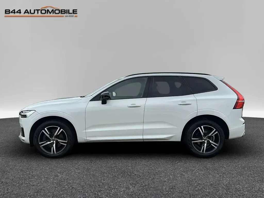 Gebraucht Volvo XC60 R-Design 197 PS (144 kW) 2021 Ice white SUV
