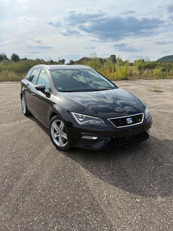 Schwarz Gebraucht 2019 Seat Leon ST FR Kombi | 14.799 € (Guter Preis) - Bild 1/4