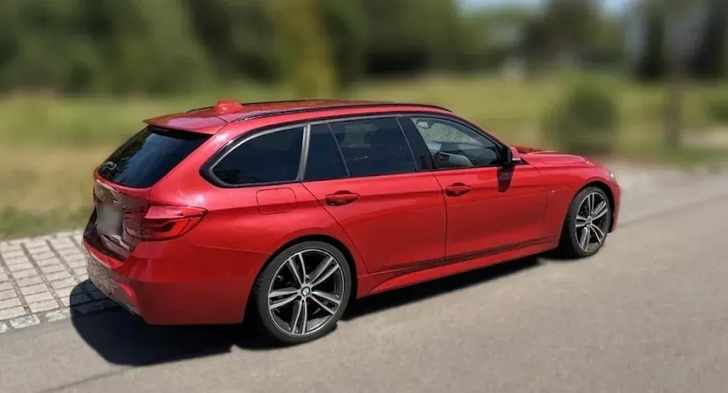 Gebraucht BMW 320 Shadowline 190 PS (139 kW) 2017 Rot Kombi