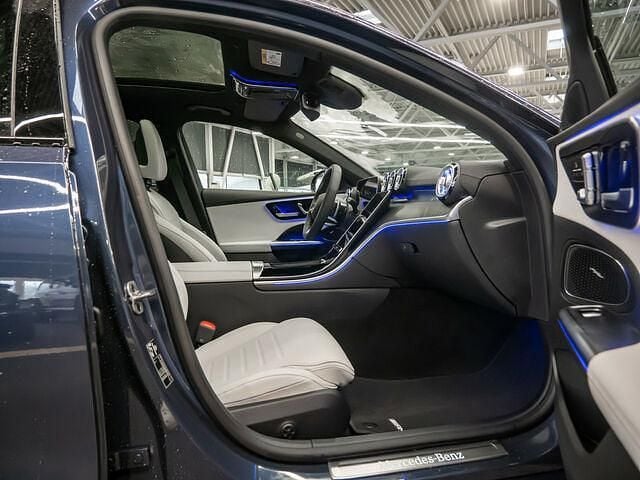 Gebraucht Mercedes C220 AMG line 197 PS (144 kW) 2025 Blau / sodalithblau Kombi
