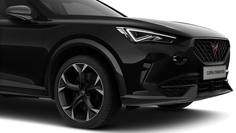 Gebraucht Cupra Formentor VZ 245 PS (180 kW) 2023 Midnight schwarz metallic (metallic) SUV