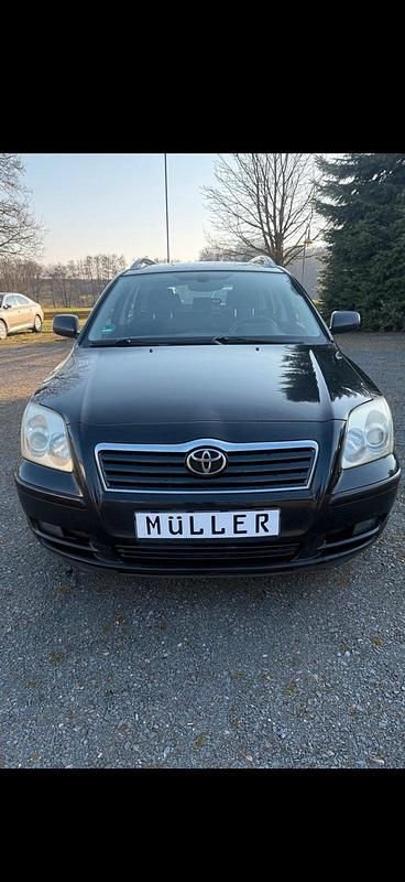 Gebraucht Toyota Avensis 129 PS (94 kW) 2006 Schwarz Kombi