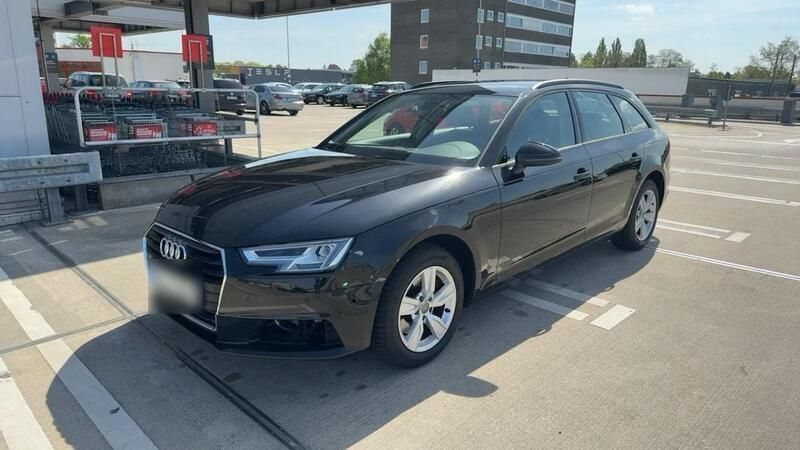 Schwarz Gebraucht 2019 Audi A4 Kombi | 18.000 € (Guter Preis) - Bild 1/4