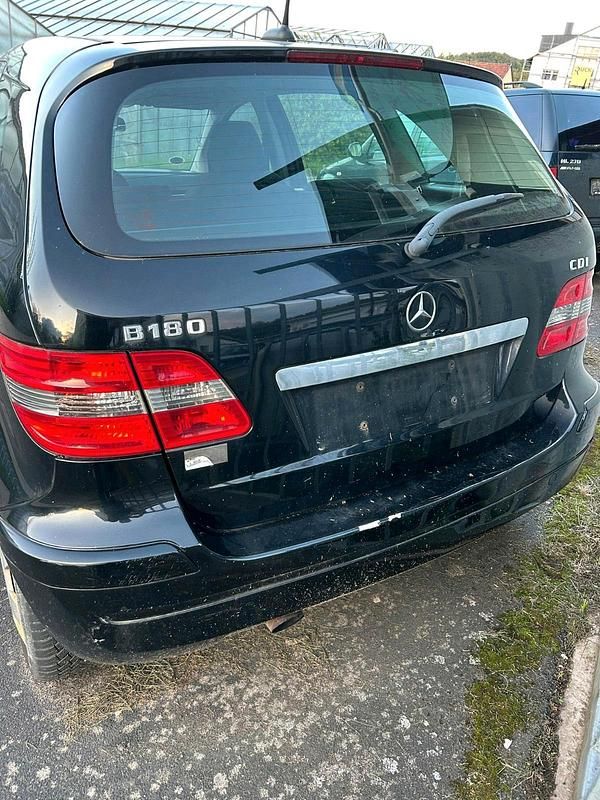 Gebraucht Mercedes B180 2008 Schwarz Van / Kleinbus