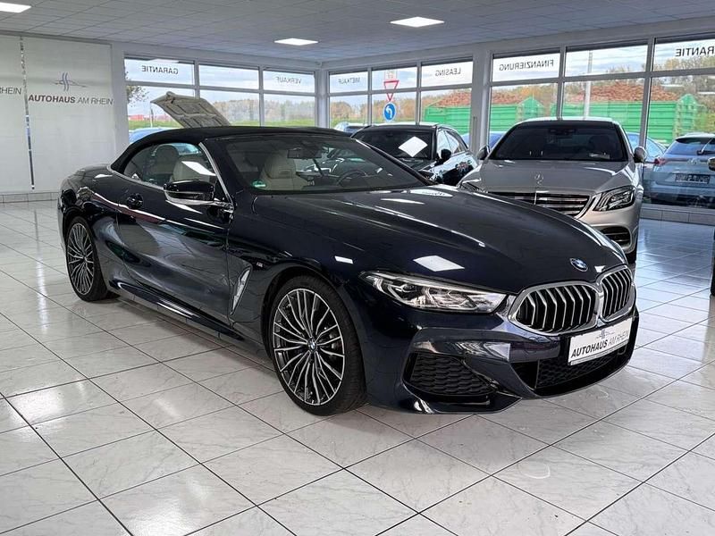 Carbonschwarz metallic Gebraucht 2020 BMW 840 M Sport Coupé | 52.990 € (Fairer Preis) - Bild 1/4