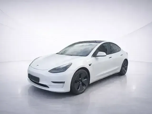Usado Tesla Model 3 378 kW (514 CV) 2022 Blanco Berlina