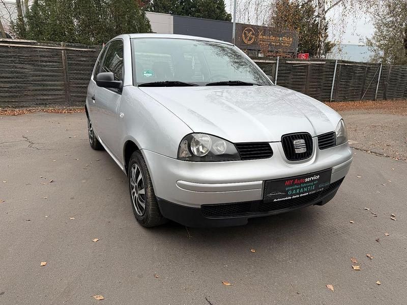 Silber Gebraucht 2002 Seat Arosa Kleinwagen | 2.490 € (Etwas zu teuer) - Bild 1/4
