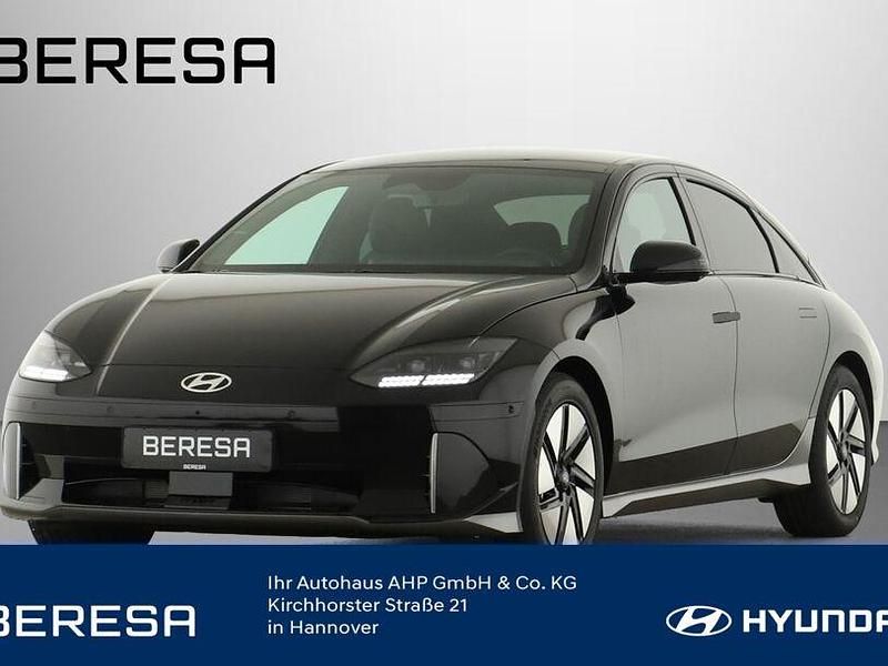 Abyss black pearl / mic Gebraucht 2024 Hyundai Ioniq 6 Techniq Limousine | 43.990 € - Bild 1/4
