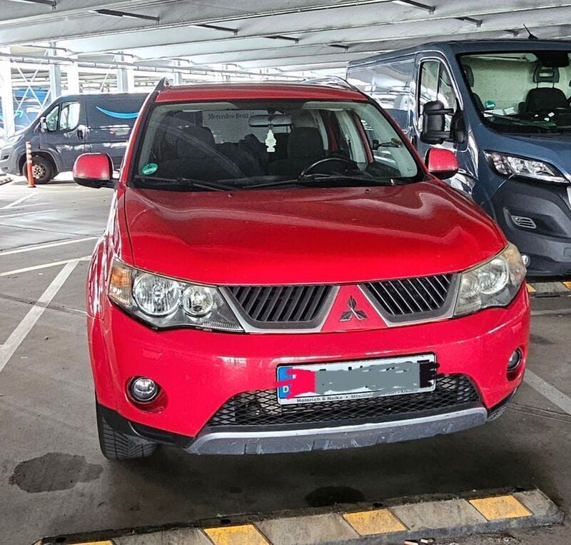 Rot Gebraucht 2007 Mitsubishi Outlander Inform SUV | 4.900 € - Bild 1/4