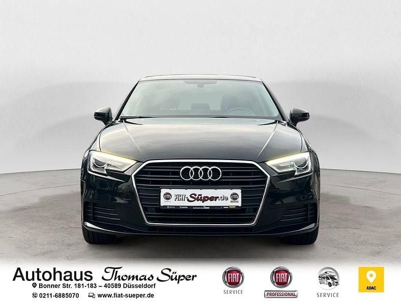 Gebraucht Audi A3 Advanced 116 PS (85 kW) 2018 Schwarz Limousine