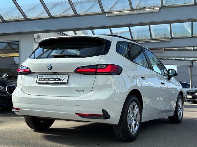 Gebraucht BMW 218 Active Tourer 136 PS (100 kW) 2024 Weiß Van / Kleinbus
